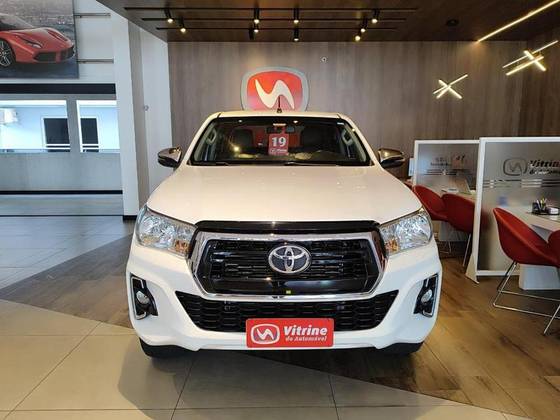 TOYOTA HILUX 2.8 SRV 4X4 CD 16V DIESEL 4P AUTOMÁTICO